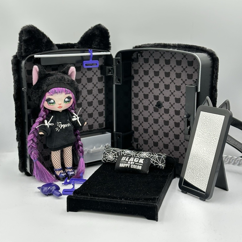 MGA Na! Na! Na! Surprise Meow Doll Playset Purple Hair Cat Ear Case